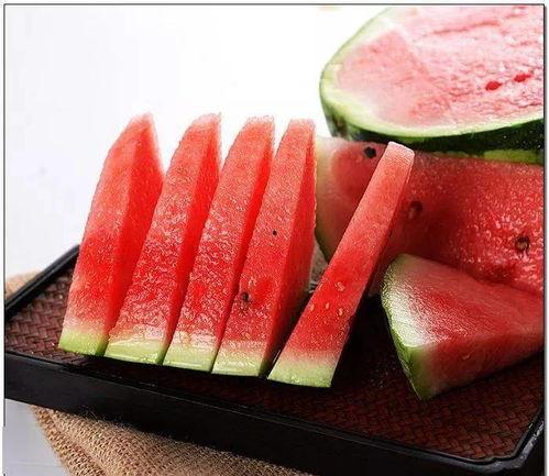 办公室吃瓜中瓜