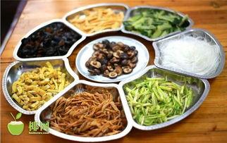 海口民俗吃瓜,瓜果飘香，共享清凉时光