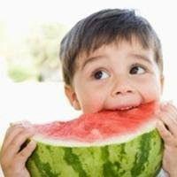 吃瓜图片男孩头像