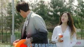 爸爸好奇怪吃瓜,探寻家庭生活中的趣味瞬间