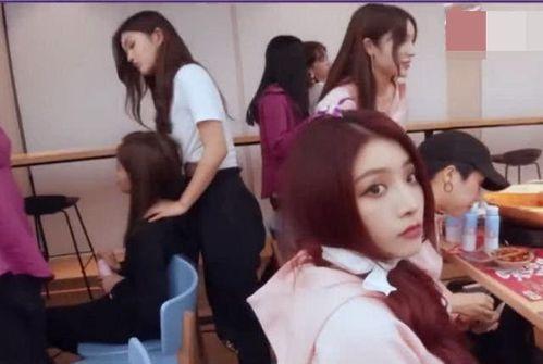 喻言自行吃瓜,揭秘娱乐圈幕后真相