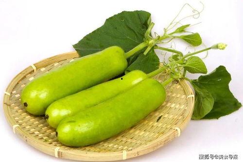 女子梦见摘葫芦瓜吃瓜