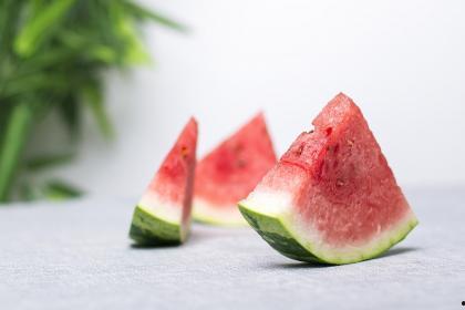 梦到吃黑瓜,揭秘黑瓜的神秘寓意