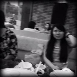 小梅姐姐吃瓜,一场甜蜜的吃瓜盛宴