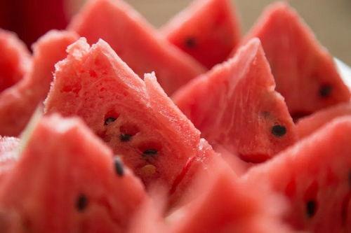 最近的吃瓜,揭秘明星幕后真相