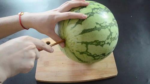 吃瓜比赛怎么切西瓜